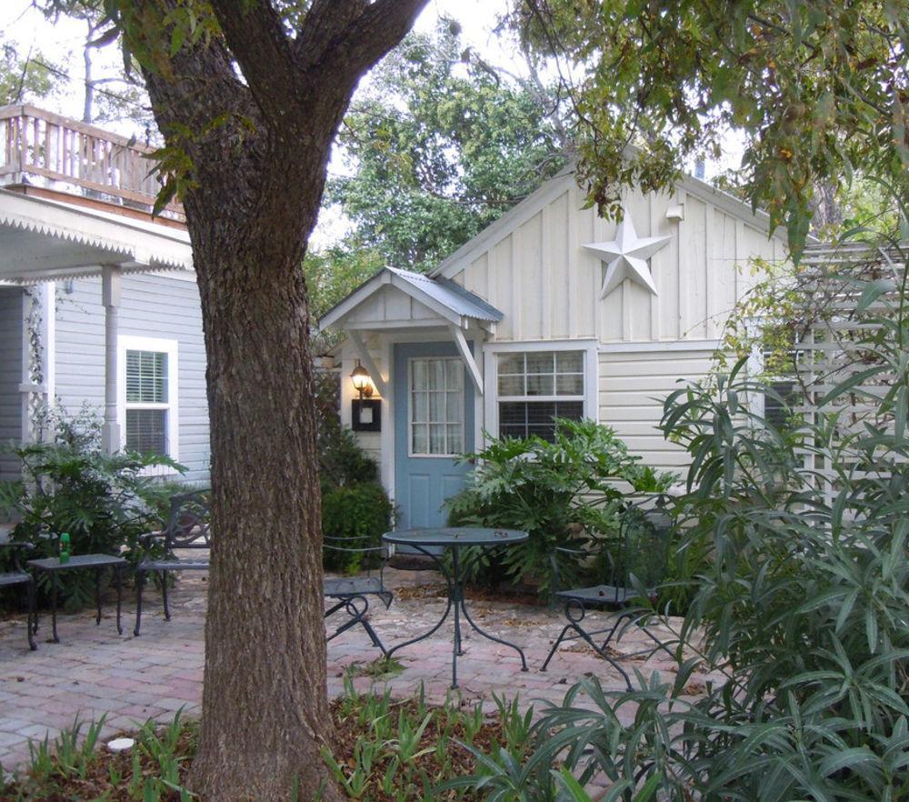 Bed and breakfast Carriage House Fredericksburg Extérieur photo